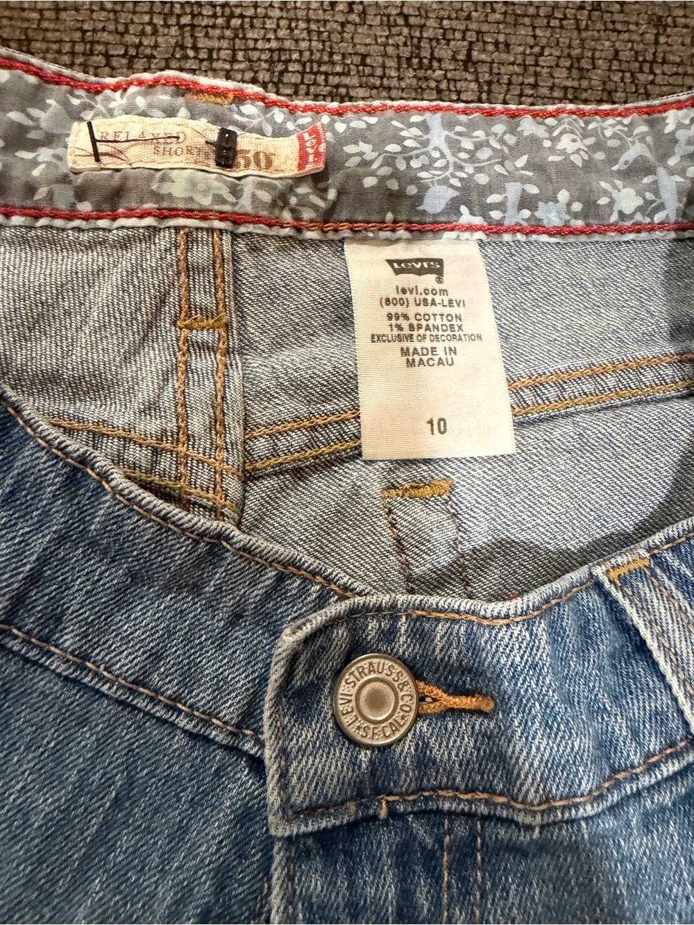 Levi's Light Blue Denim Jean Shorts - Picture 4 of 4